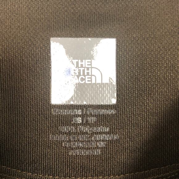 The North Face 1/4 Zip Brown Long Sleeve Pullover - Picture 2 of 12